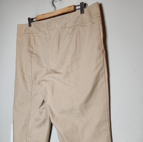 Talbots tan straight leg high rise pants. 28" inseam. - Picture 14 of 16